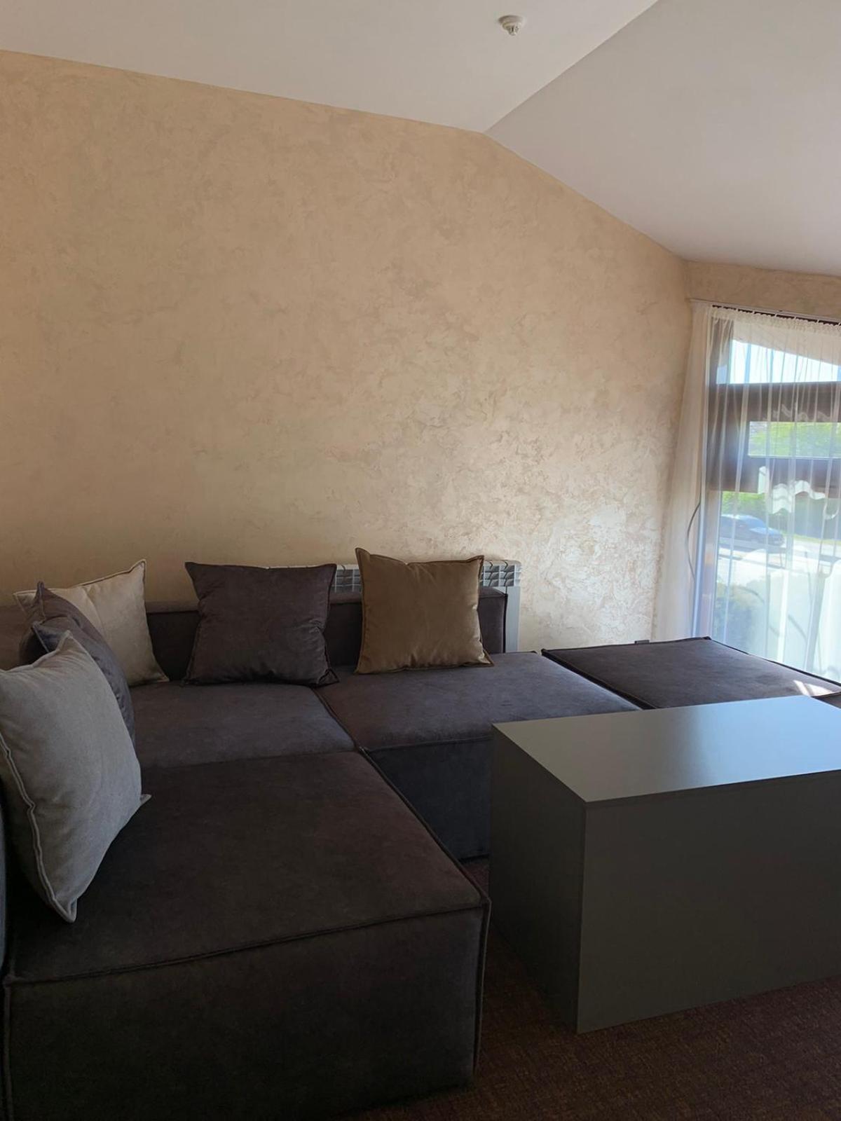 Arta City Hotel Yavoriv  المظهر الخارجي الصورة
