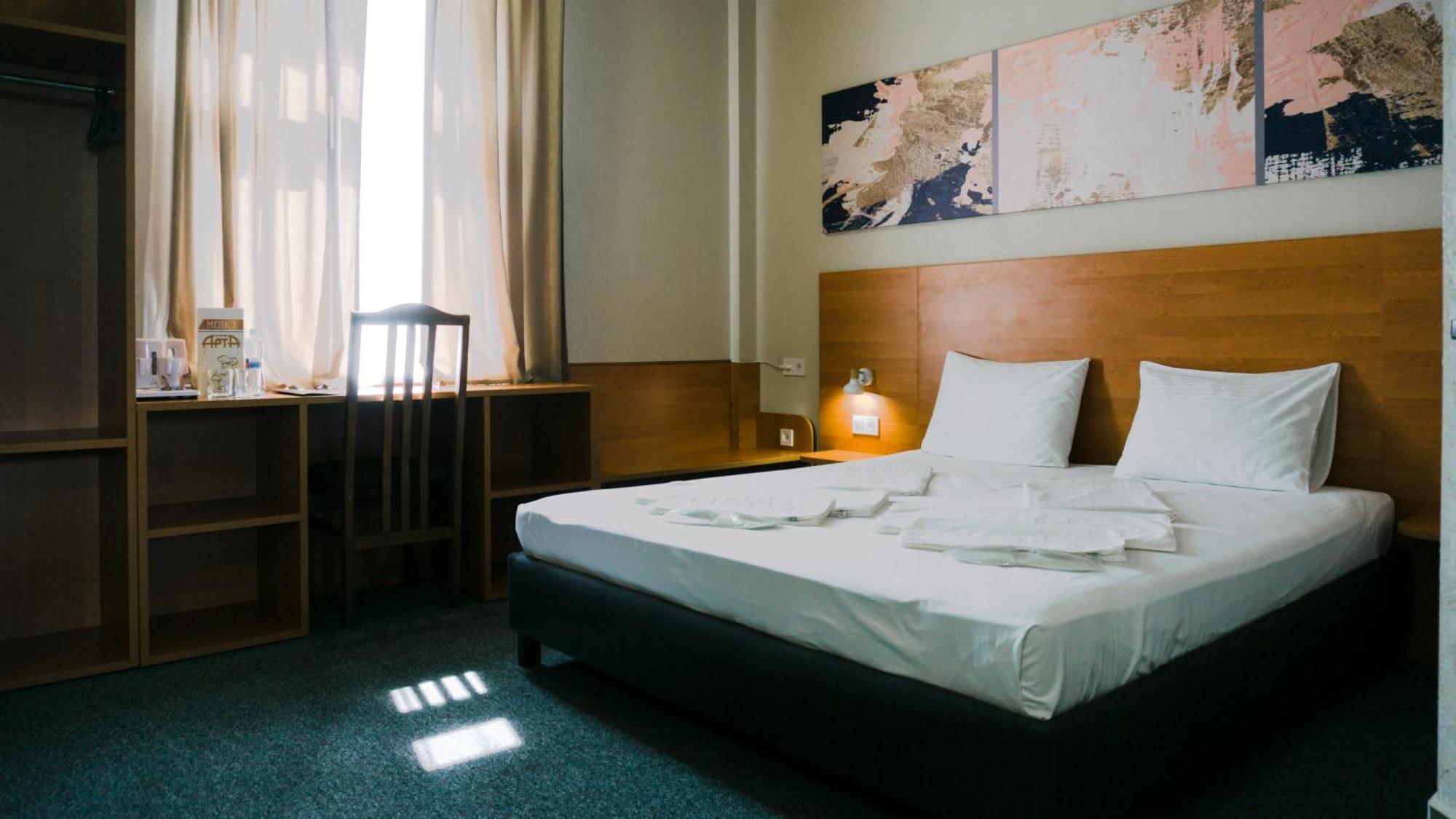 Arta City Hotel Yavoriv  المظهر الخارجي الصورة